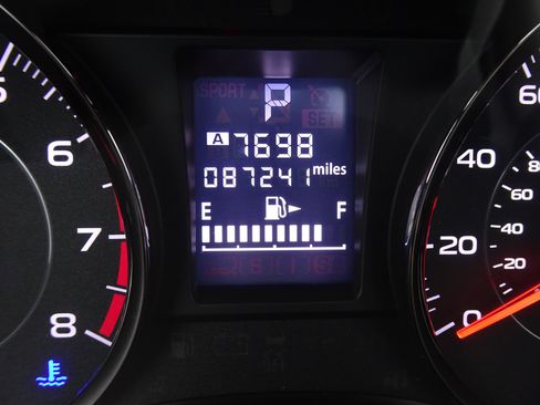 Used 2016 Subaru Forester 2.5i Touring w/ Popular Package #2 image 17