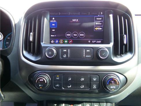 Used 2019 Chevrolet Colorado Z71 image 20