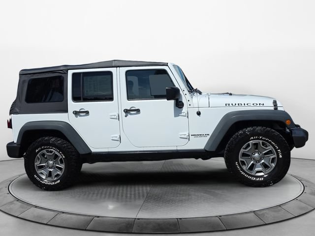 Used 2017 Jeep Wrangler Unlimited Rubicon w/ Connectivity Group AWD/4WD image 6