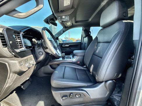 New 2026 GMC Sierra 1500 SLT w/ SLT Premium Package image 13