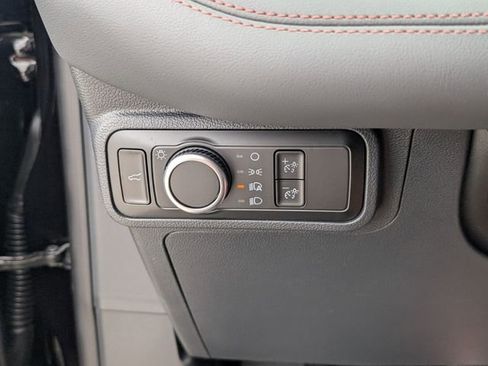 New 2026 Ford Explorer Active RWD image 14