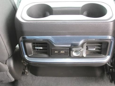 Used 2022 Chevrolet Silverado 2500 LTZ w/ LTZ Convenience Package AWD/4WD image 22