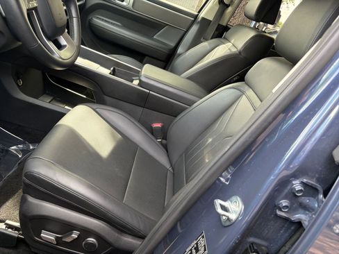 Used 2025 Hyundai Santa Fe SEL image 38