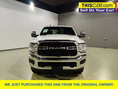 Used 2023 RAM 2500 Tradesman w/ Chrome Appearance Group AWD/4WD image 3