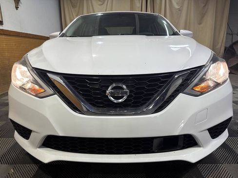 Used 2019 Nissan Sentra S FWD image 3