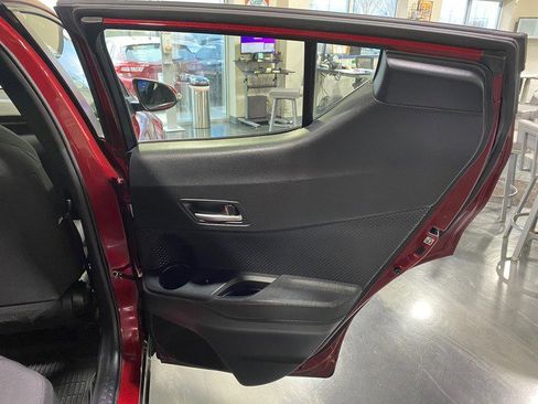 Used 2019 Toyota C-HR LE image 17