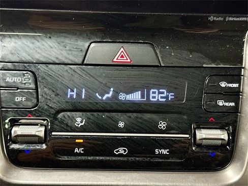 Used 2022 Kia Sorento S w/ Option Group 015 image 16