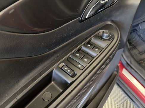 Used 2020 Buick Encore Preferred w/ Safety Package AWD/4WD image 13