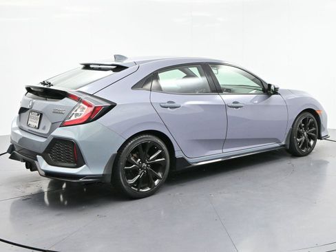 Used 2019 Honda Civic Sport Touring image 7