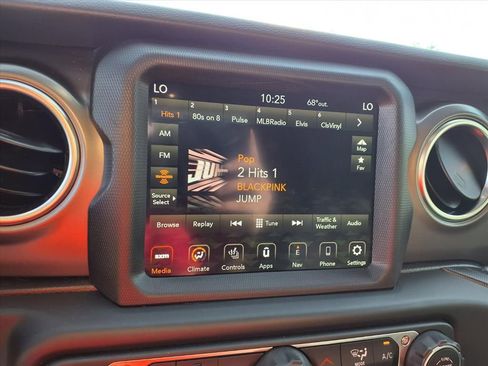 Used 2022 Jeep Wrangler Unlimited Rubicon 4xe w/ Cold Weather Group image 14