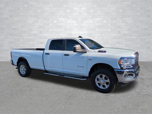 Used 2024 RAM 3500 Big Horn image 2