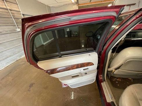 Used 2004 Mercury Grand Marquis LS image 24