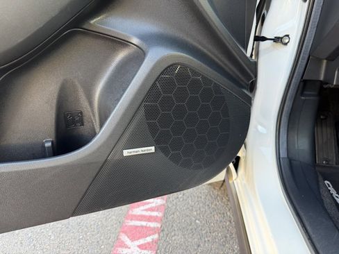 Used 2024 Subaru Crosstrek 2.5i Limited w/ Crosstrek Mirror Package image 14