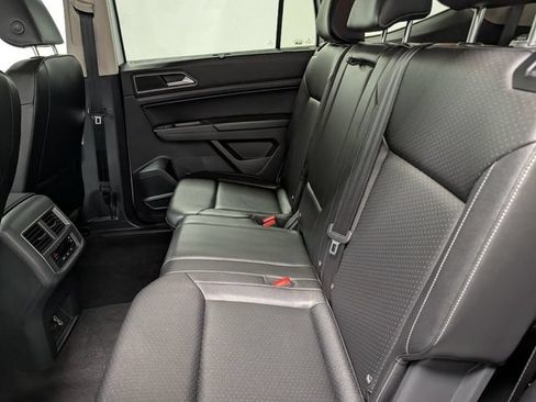 Used 2018 Volkswagen Atlas SE AWD/4WD image 13