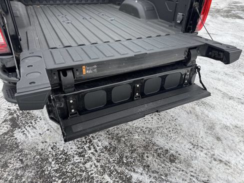 Used 2023 GMC Sierra 2500 AT4 w/ AT4 Premium Plus Package image 21