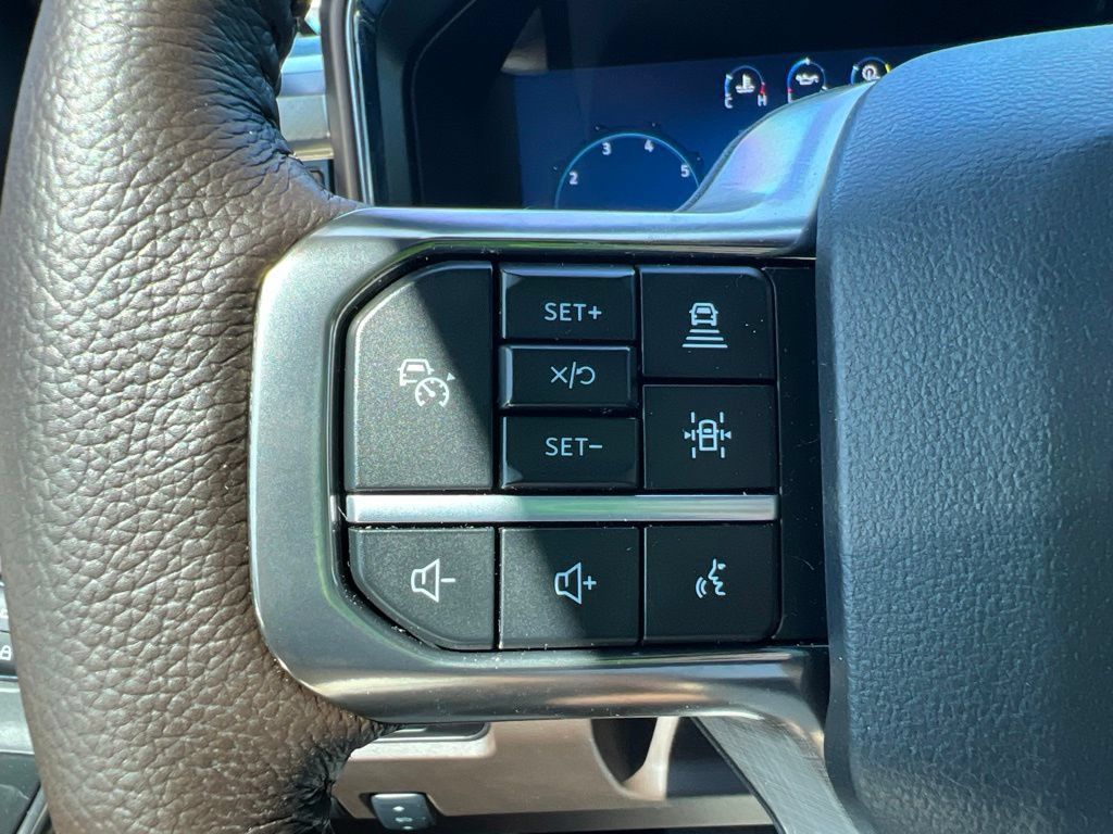 Used 2026 Ford F250 King Ranch AWD/4WD image 7