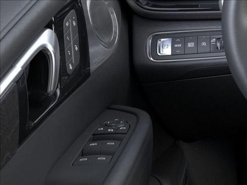 New 2026 Buick Enclave Avenir image 22