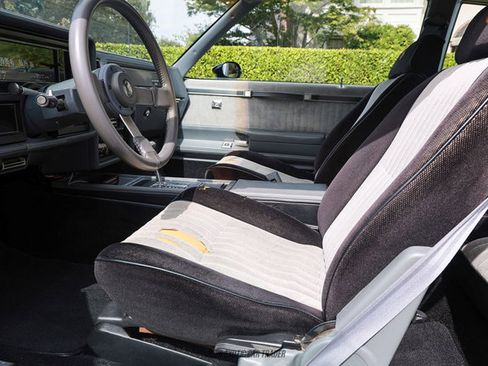 Used 1987 Buick Regal Coupe RWD image 51
