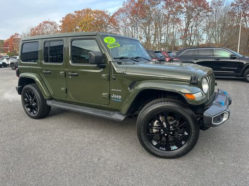 Used 2022 Jeep Wrangler Unlimited Sahara w/ Cold Weather Group image 3
