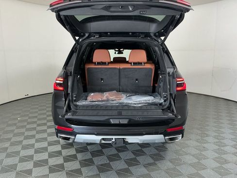 Certified 2025 BMW X7 xDrive40i image 31