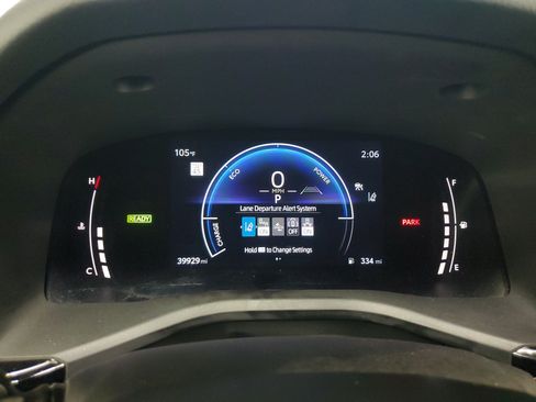 Used 2025 Toyota Camry SE FWD image 20