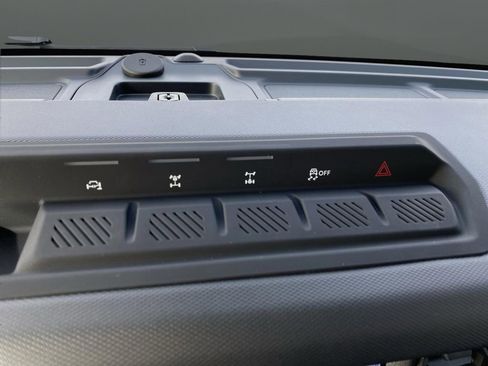 New 2025 Ford Bronco Badlands w/ Sasquatch Package image 33