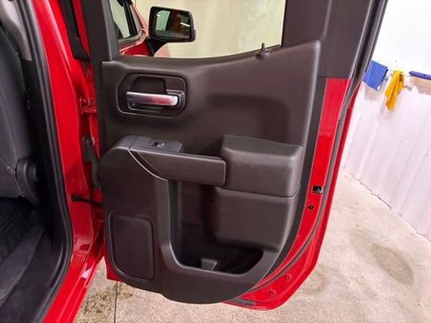 Used 2020 Chevrolet Silverado 1500 LT image 26