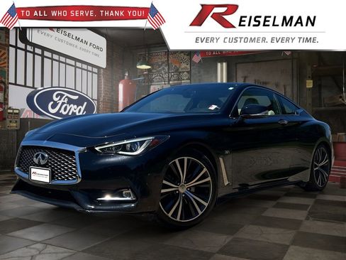 Used 2017 INFINITI Q60 3.0t RWD image 1