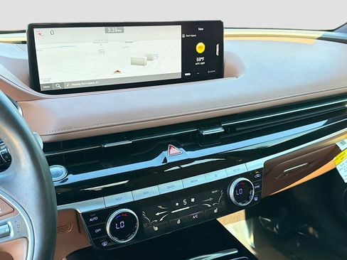 Used 2024 Genesis G80 2.5T image 26