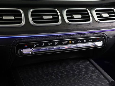 Certified 2026 Mercedes-Benz GLS 450 4MATIC image 26