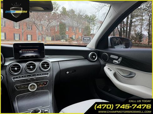 Used 2017 Mercedes-Benz C 300 Sedan image 24