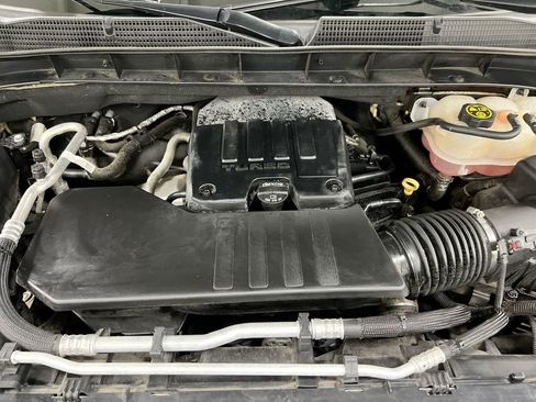 Used 2020 GMC Sierra 1500 SLE w/ SLE Value Package image 23