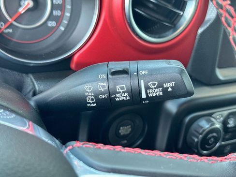 Used 2021 Jeep Wrangler Unlimited Rubicon w/ Uconnect 4C Nav & Sound Group AWD/4WD image 27