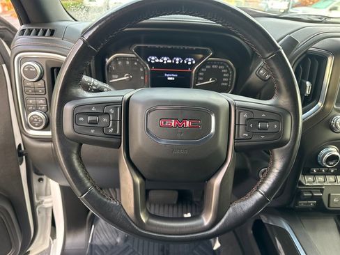 Used 2020 GMC Sierra 1500 AT4 image 18