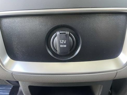 New 2026 Kia Carnival EX FWD image 19