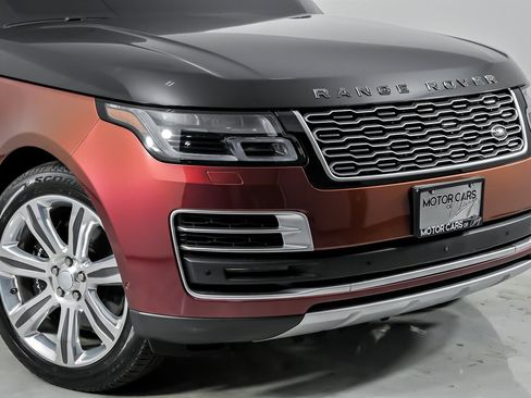 Used 2020 Land Rover Range Rover LWB SV Autobiography image 3