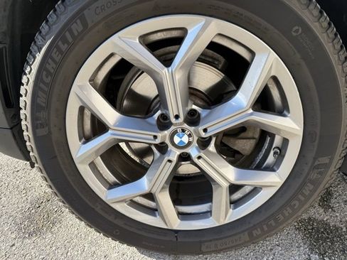 Used 2020 BMW X3 xDrive30e w/ Premium Package image 9