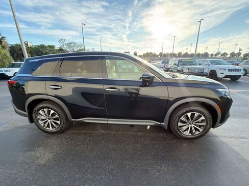 Used 2022 INFINITI QX60 Pure FWD image 8