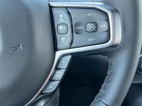 New 2026 RAM 1500 4x4 Crew Cab image 21