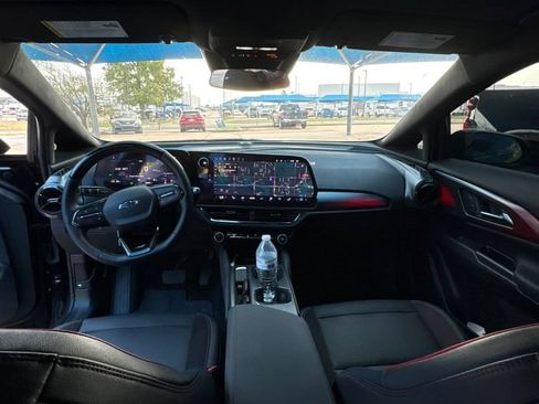 Used 2024 Chevrolet Equinox EV RS FWD image 7