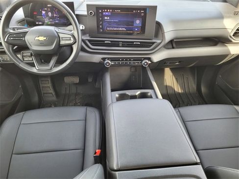 Used 2024 Chevrolet Silverado EV W/T image 12