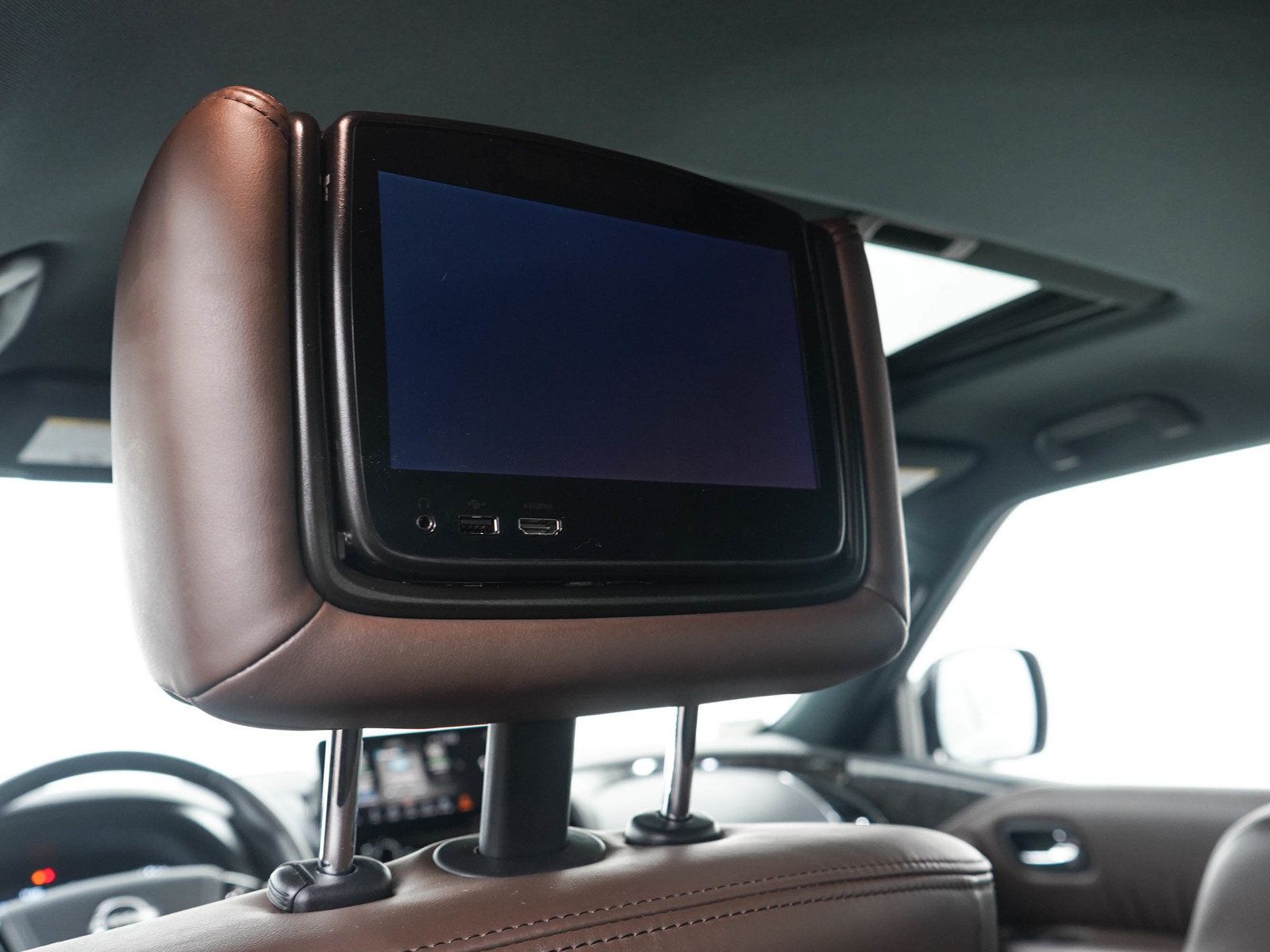 Used 2022 Nissan Armada Platinum w/ Captain's Chairs Package AWD/4WD image 17