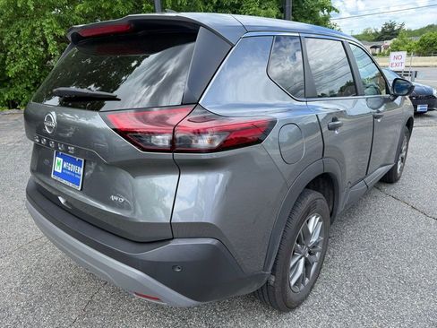 Used 2023 Nissan Rogue S AWD/4WD image 3