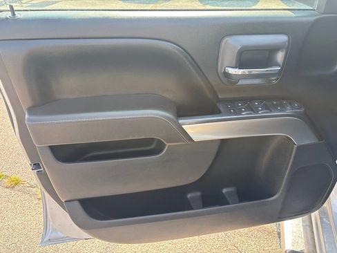Used 2017 Chevrolet Silverado 1500 LT w/ All Star Edition AWD/4WD image 17