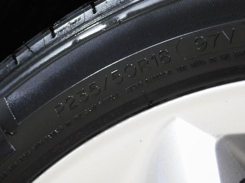 Used 2008 Lexus LS 460 image 95