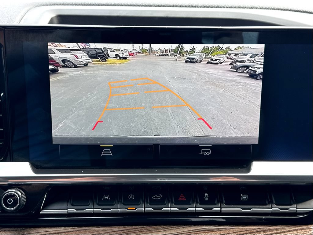 Used 2024 Chevrolet Silverado 1500 LT AWD/4WD image 20