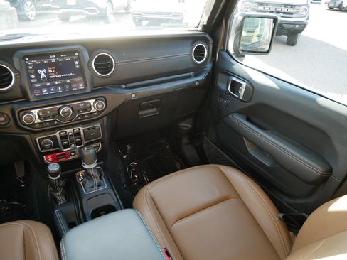 Used 2023 Jeep Wrangler Rubicon w/ Safety Group image 11