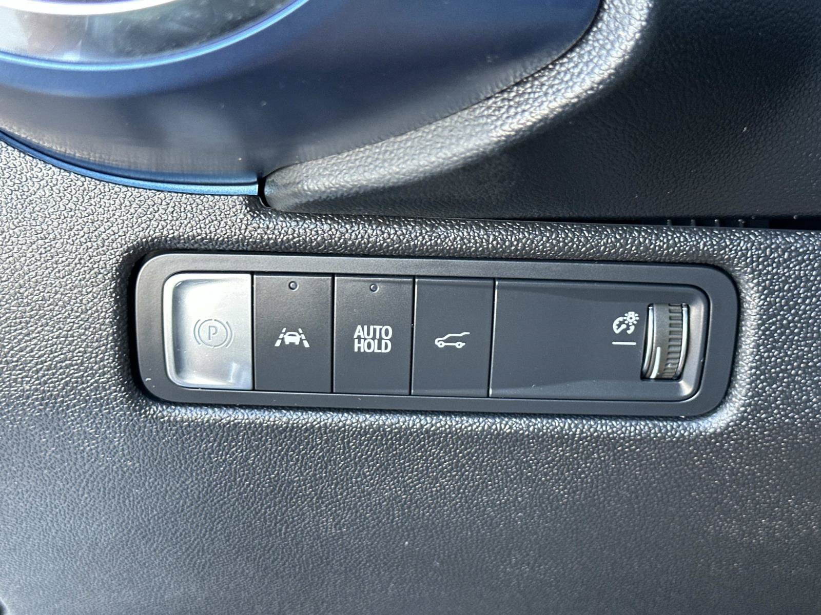 Used 2024 Chevrolet Equinox EV LT FWD image 21