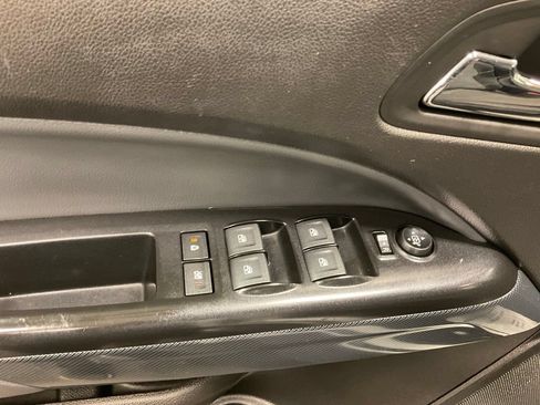 Used 2019 Chevrolet Colorado Z71 AWD/4WD image 16