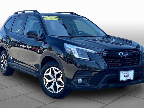 Certified 2023 Subaru Forester Premium AWD/4WD image 2
